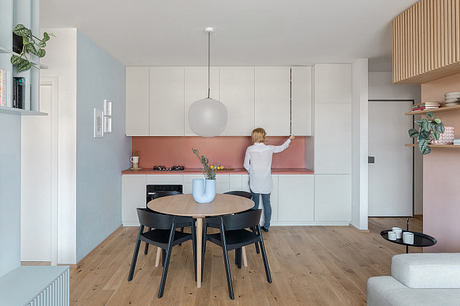 Apartment 2005: Color, Light, and Calm Living for a Young Family - 2