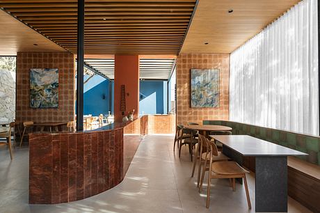 Cozze Ristorante Recasts Italian Warmth for Brasília’s Urban Dining - 3