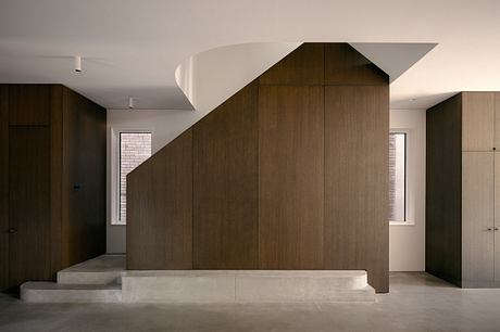 Rathnelly House by Studio VAARO - 2