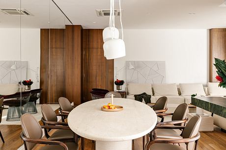 Apto BB Brings Quiet Luxury to a Light-Washed Brazilian Apartment - 4