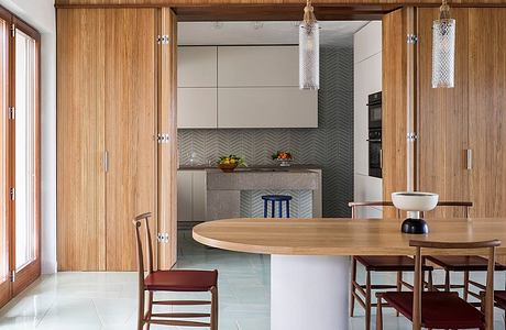 Villa in Sorrento by Architetti Artigiani Anonimi