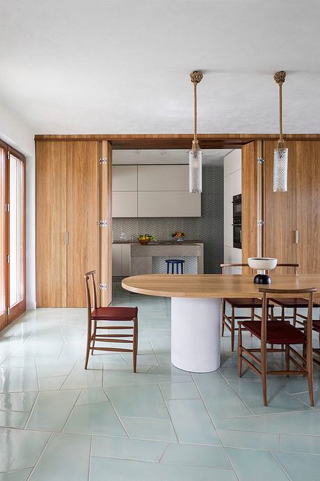 Villa in Sorrento by Architetti Artigiani Anonimi - 3