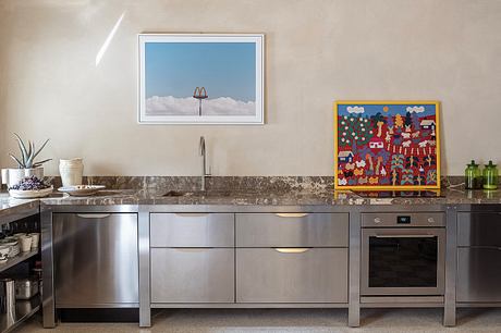 CA – SA Home & Studio Refits a Historic Apartment with Grace - 5