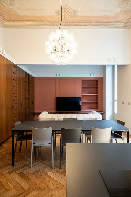 Casa Bertola — Historic Bones Meet a Contemporary Ribbon of Light - 4