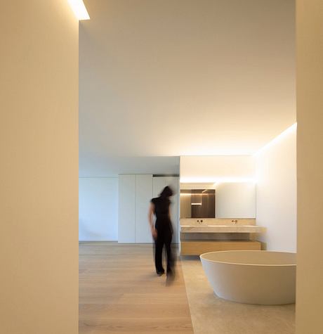 Villa Lavan by Fran Silvestre Arquitectos - 5