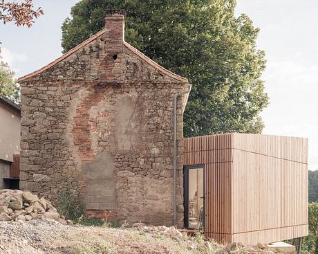 Chapelle MI by Atelier Ose - 6