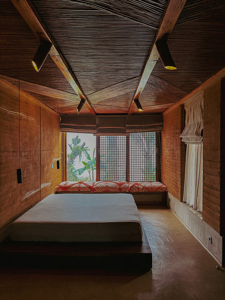 Pavilion Essoa: Double-Curved Roof Cools a Lagoon-Edge Retreat Home - 5