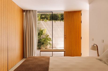 V House by João Tiago Aguiar - 6