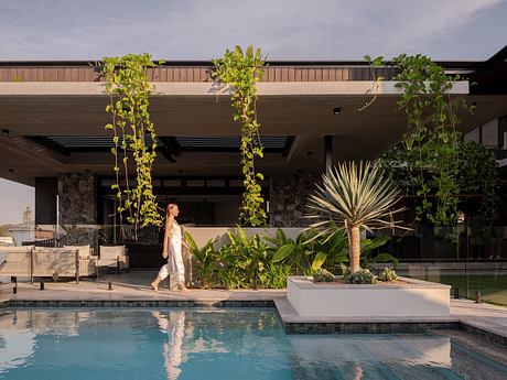 Vespa — A Courtyard Retreat Crafted for Gold Coast’s Climate - 7