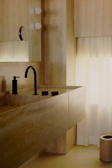 House on Lake Como by Pierattelli Architetture - 8