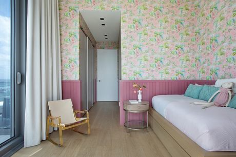 Lower Penthouse: Brazilian Warmth Meets Miami’s Sky-High Luxury Life - 7