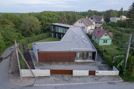 Residential House in Kaunas by Architectural Bureau G. Natkevicius & Partners - 7