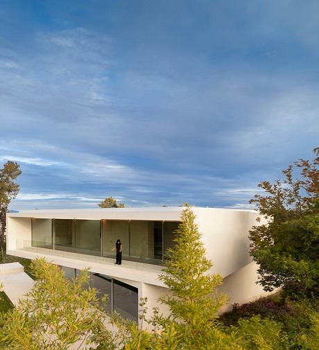 Villa Lavan by Fran Silvestre Arquitectos - 8