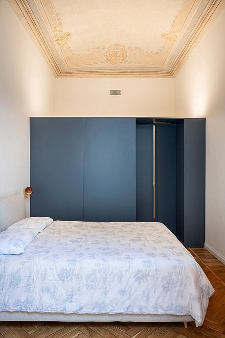 Casa Bertola — Historic Bones Meet a Contemporary Ribbon of Light - 7