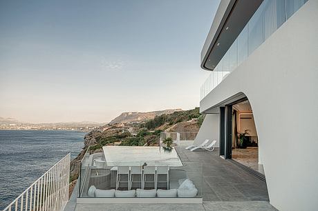 Cliff Villa: Coastal Refuge Shaped by Wind, Light, and Sea Horizons - 8