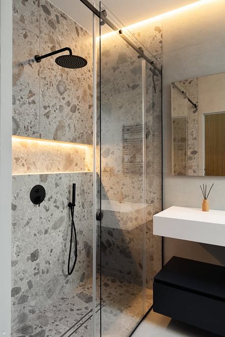 Casa Matì Revives a 1930s Cellar into a Luminous Palermo Apartment - 8