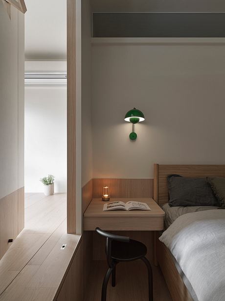 House within a House Layers Island Rooms into Fluid Daily Flow - 10