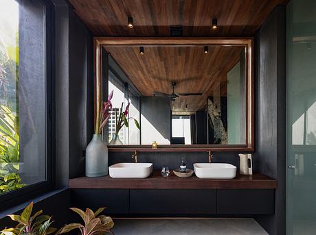 Ocean River House by Rado Iliev - 8