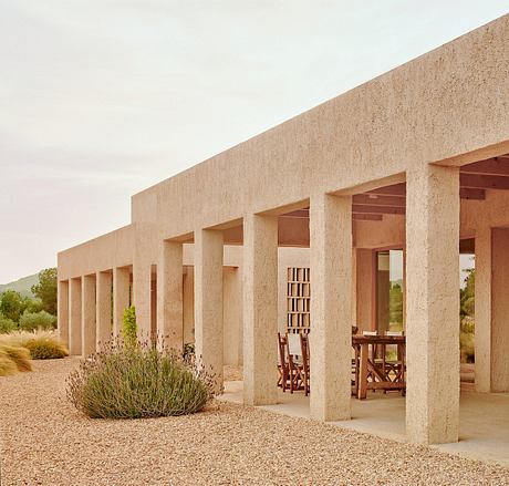 Ca’n Gallineta: Climate-Savvy House on a Sunlit Mallorcan South Slope - 9
