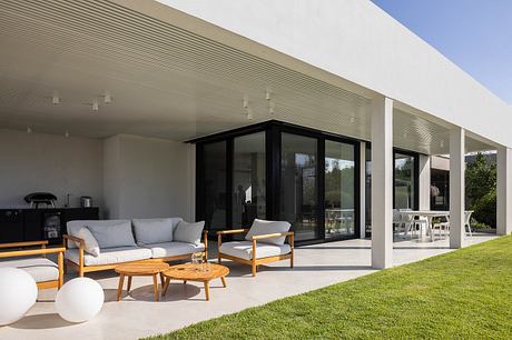 HR House by Nimrod Cohen - 7