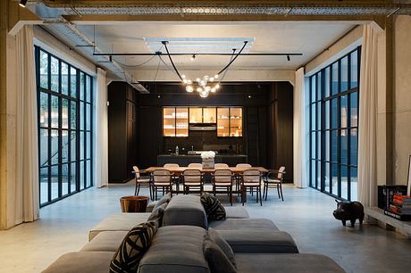 Casa FM by António Bessa Cruz Architects - 1