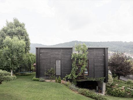 Casa Yakisugi by Edoardo Milesi & Archos - 1