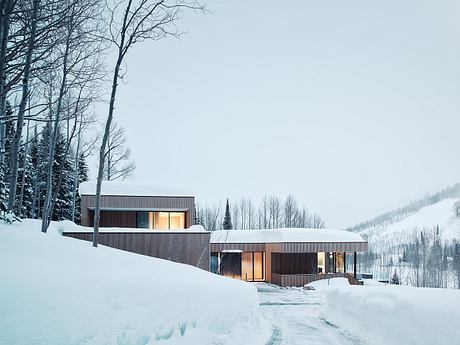 Nest: Mountain Modern Ski-In/Ski-Out House - 1