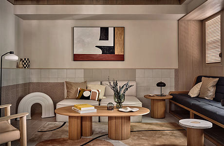 Ying’nFlo: A Youthful Guesthouse With Courtyard Life in Hong Kong