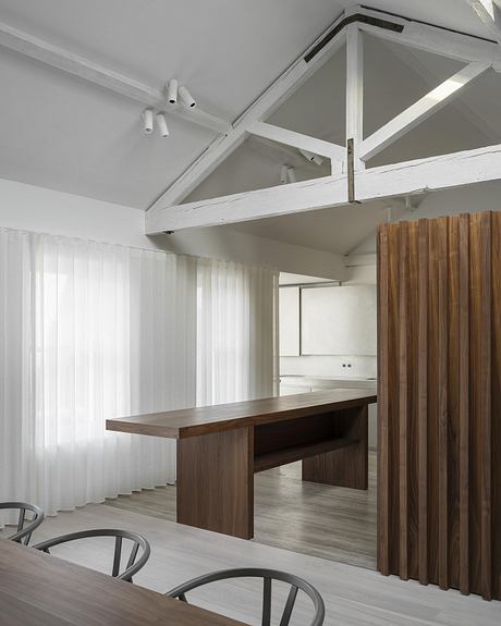 Covent Garden Apartment by Carmody Groarke - 2