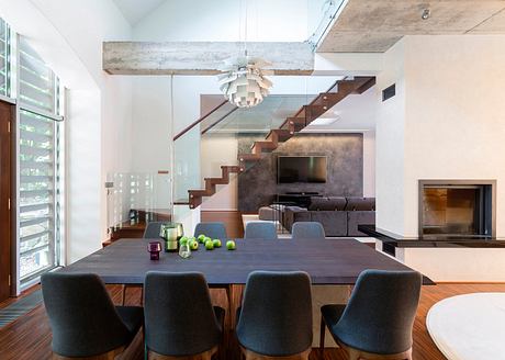 Modern Farm House by Marketa Killi - 2