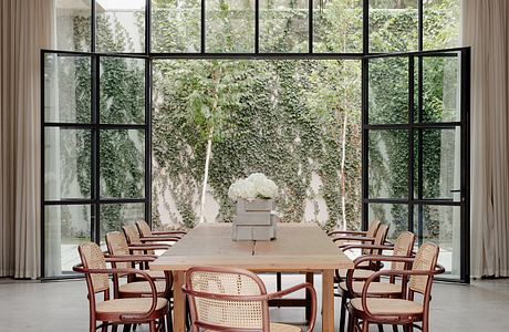 Casa FM by António Bessa Cruz Architects