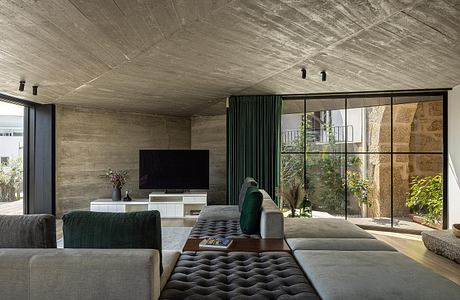 Moradia do Retiro by Ricardo Azevedo Arquitecto