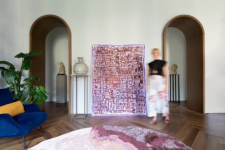 iaa_E15 Recuts a Milan Apartment With Arches and a Quiet Flow Plan - 4