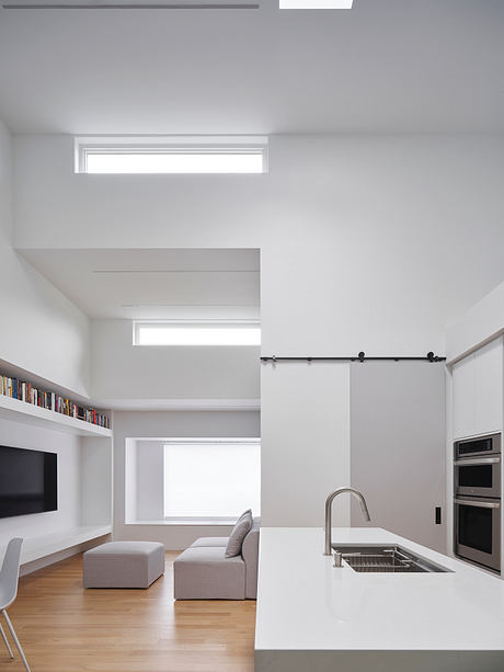 Periscope House by Atelier RZLBD - 4