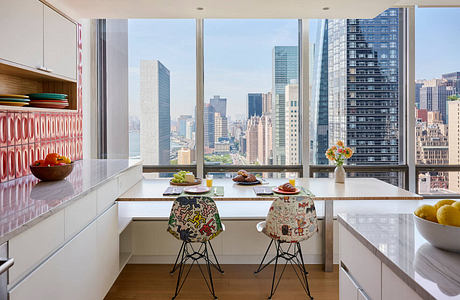Un Plaza Apartment In Manhattan Frames Light, Art, And River Life
