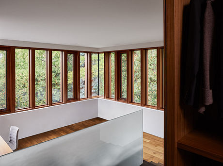 Crescent House Renovation: Heritage Revived With a Warm Modern Wing - 4