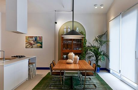 Bollana Residence: Color-Rich Rooms for Relaxed Coastal Living in Italy