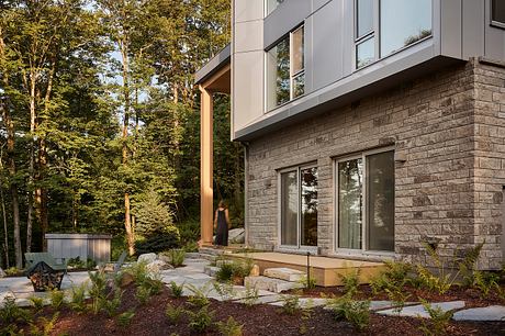 La Croix From the Woods: A House Terraced Into Canadian Stone - 6