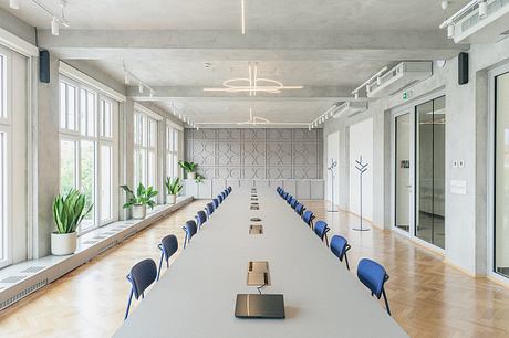 Pudis Offices by Studio COSMO - 6