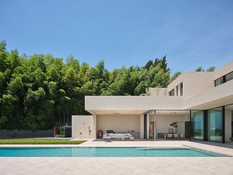 10M by CUBO design architect - 7