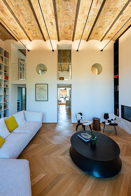 GR Apartment: A Lemon-Yellow Stair Animates a Roman Prati Duplex - 6