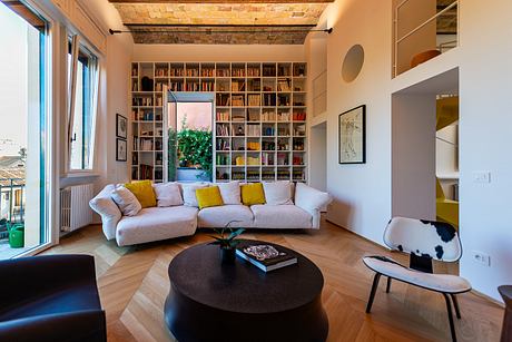 GR Apartment: A Lemon-Yellow Stair Animates a Roman Prati Duplex - 7