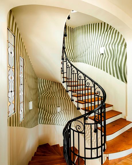 Villa Junot Revives 1920s Grandeur with Contemporary Parisian Art - 6