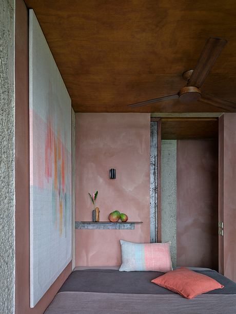 Studio House: Rammed-Earth Villa Open to Pacific Breeze - 9