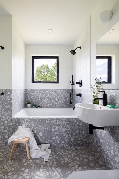 House on a Hill: Vertical Living - 9