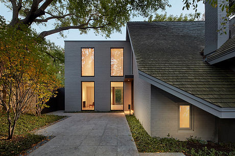 Ravine Residence by Akb Architects - 10