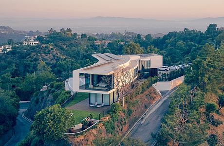 Briarcrest Residence by Heusch