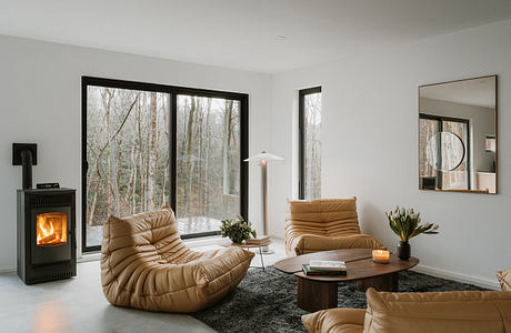 Forest Edge House by Marc Thorpe