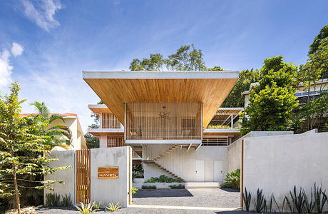 Haven House by Salagnac Arquitectos