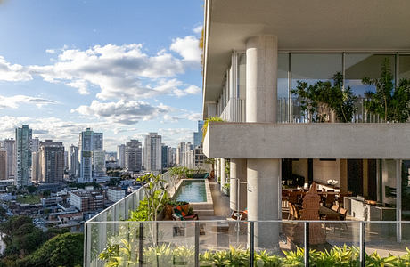 Vaca Brava Penthouse — Library Loft With Panoramic Park Above Horizons